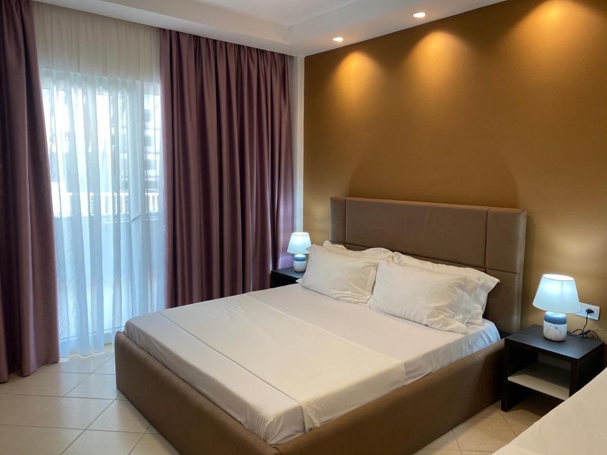 Atrium Deluxe Resort Golem  Eksteriør bilde
