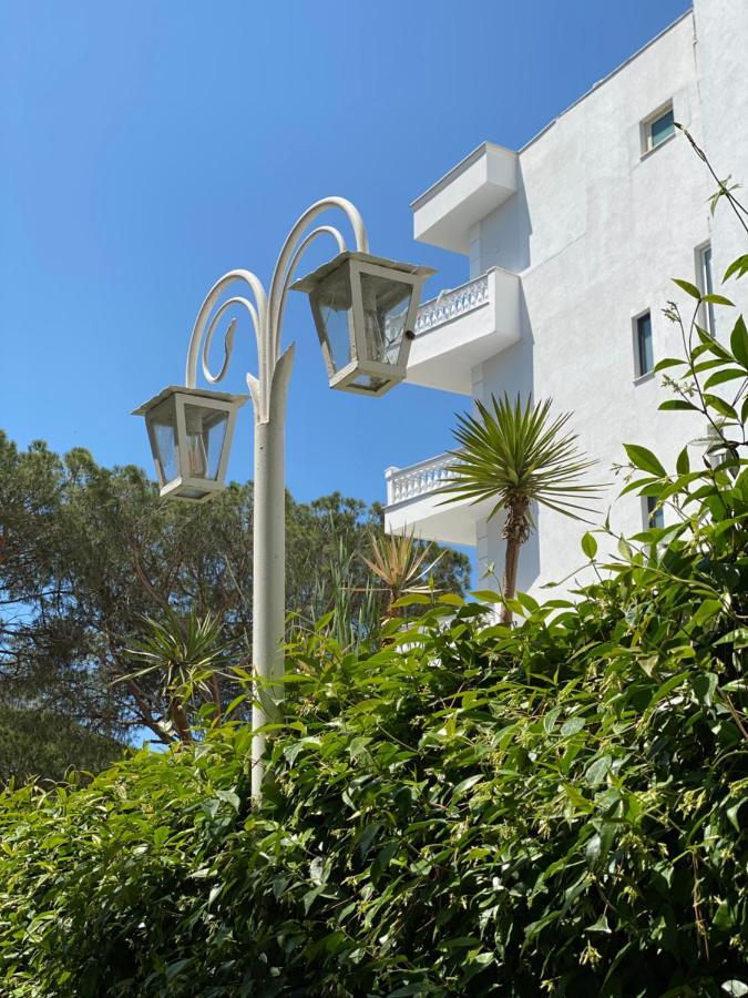 Atrium Deluxe Resort Golem  Eksteriør bilde