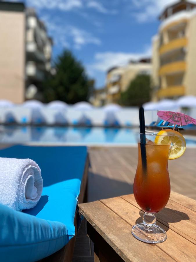 Atrium Deluxe Resort Golem  Eksteriør bilde