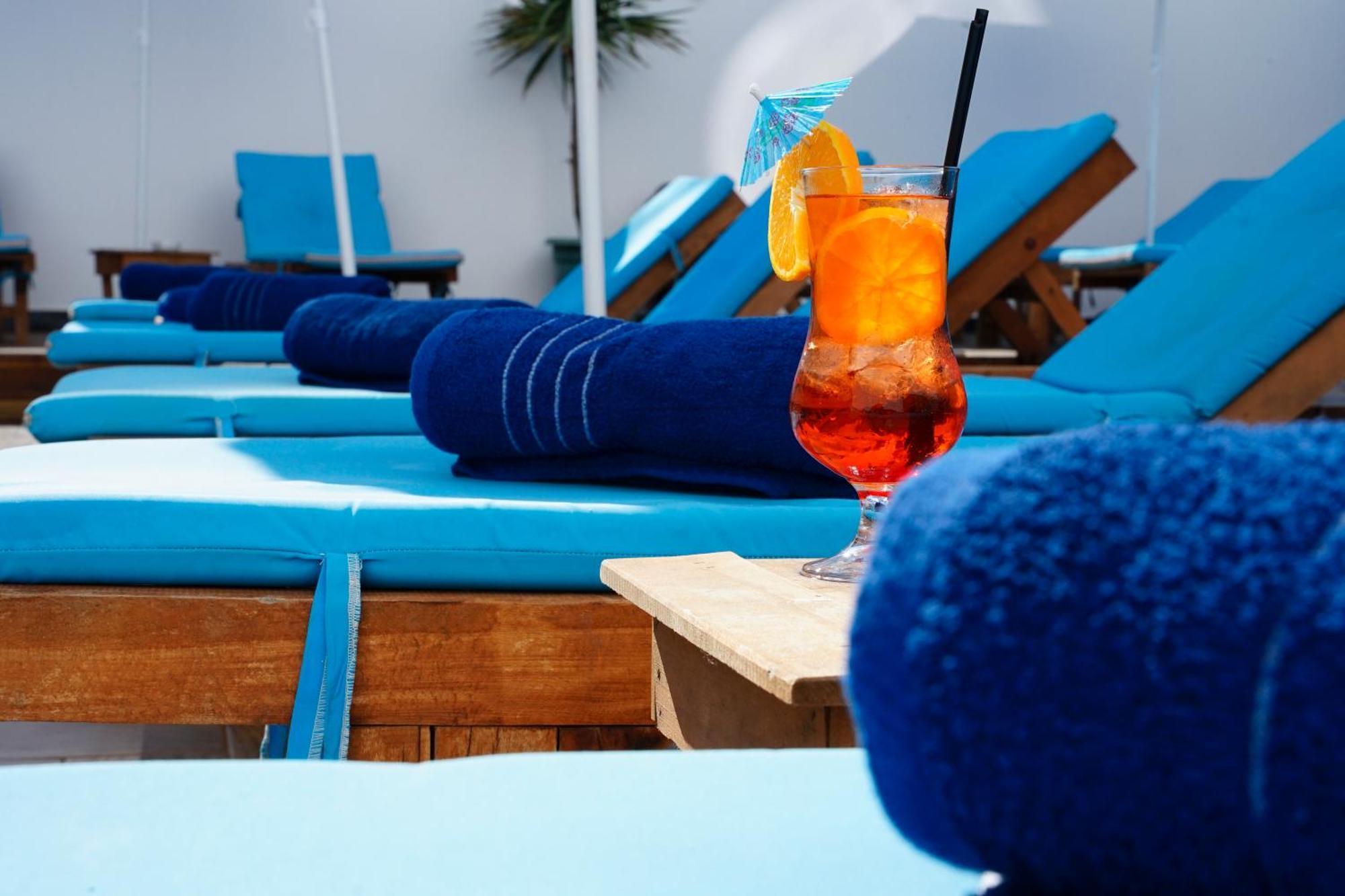 Atrium Deluxe Resort Golem  Eksteriør bilde