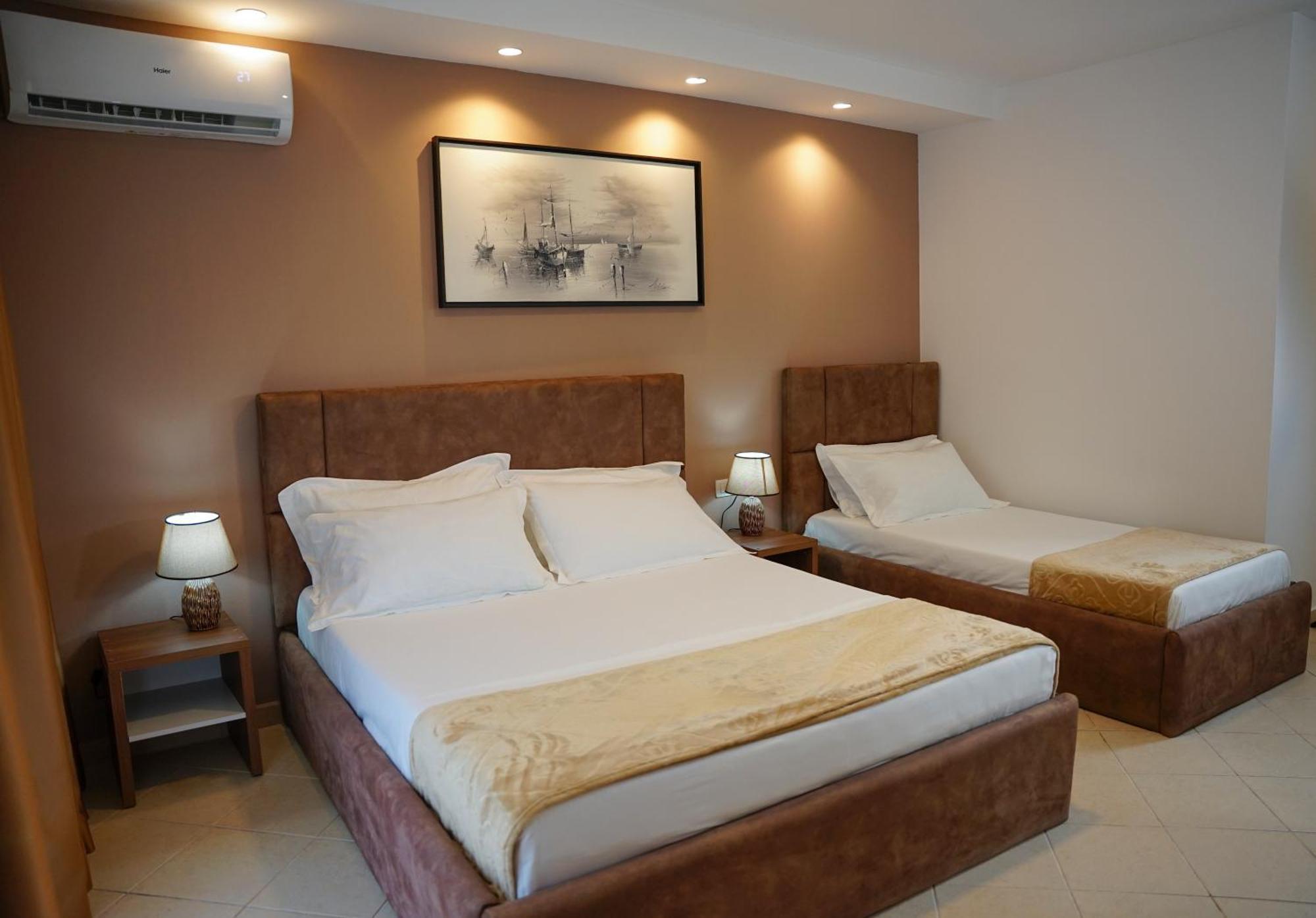 Atrium Deluxe Resort Golem  Eksteriør bilde